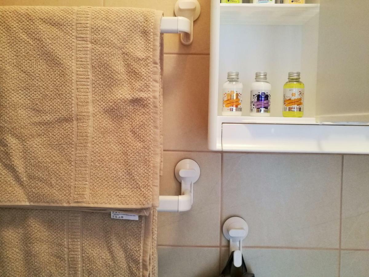 Mia Airport Studio Apartment - 0-24H Self Check In&Out - Parking On Site Велика-Горица Экстерьер фото